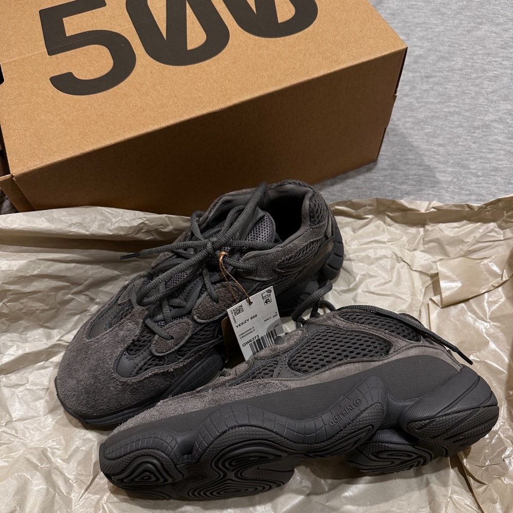 YEEZY 500 Granite size 6